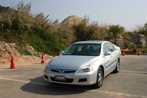 业绩不佳 本田欲停产雅阁混合动力车