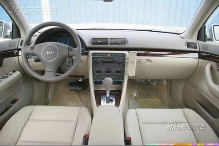 星战幻想曲 saab9-3arc对比奥迪a42.4
