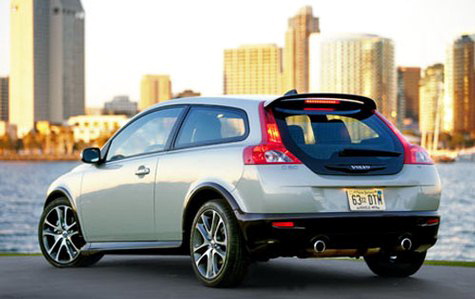 volvoc30报价及图片,volvo车型报价及图片 『08款沃尔沃c30』07款c70的售价为39090美元(约合人民币298,995元)