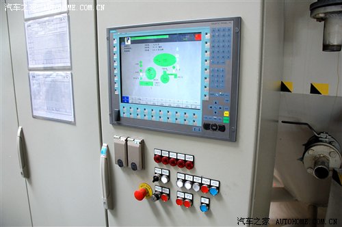 【生产过程也绿色 探访大众大连发动机厂_一汽