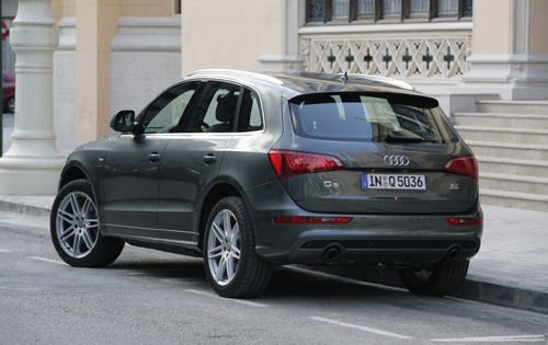 ·СԼȫ°µQ5 SUV ֮