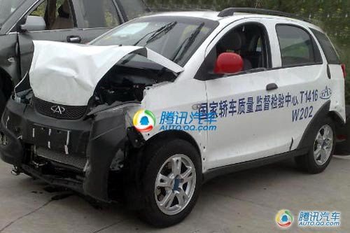 【图】上市在即 瑞麒X1量产版碰撞测试车曝光