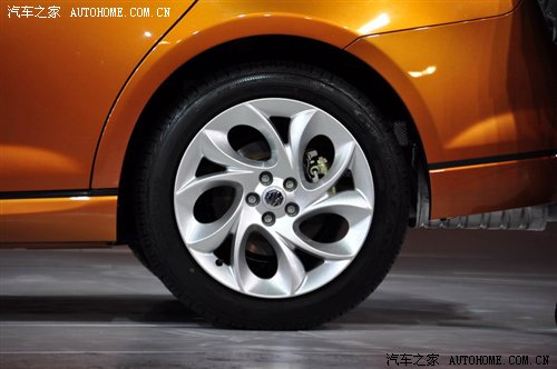 ڼ FastbackMG6ݳչ ֮