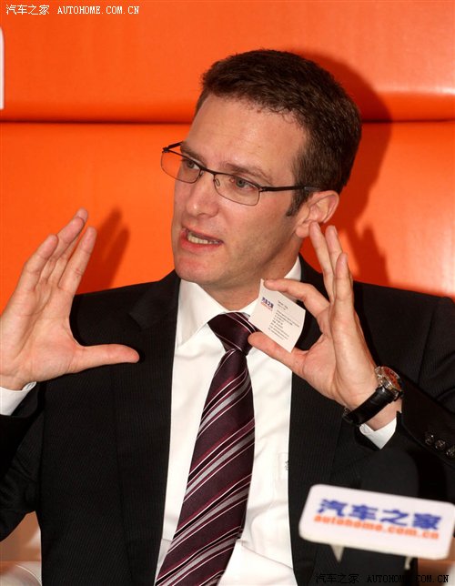 【图】汽车之家专访奔驰策划部总监雷致远先生