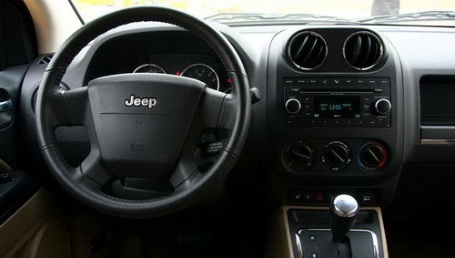 ԽҰеĽγ ԼJeep 09ָ ֮