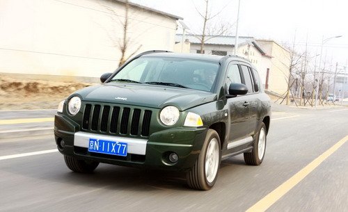 ԽҰеĽγ ԼJeep 09ָ ֮