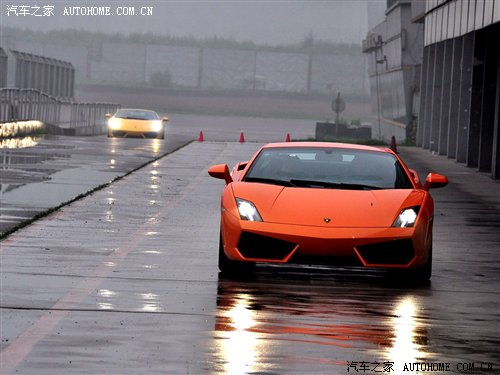  Gallardo LP550-2 ֮