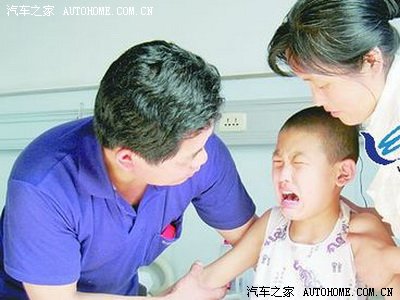 【图】司机肇事逃逸祖孙重伤 男童昏迷3周方醒