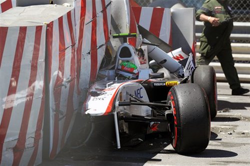 【图】F1摩纳哥站排位赛 维特尔第一新秀撞车