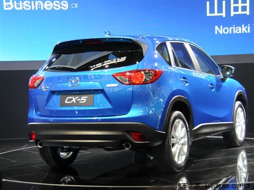 ܇չR_(d)CX-5l(f) λoSUV ܇֮