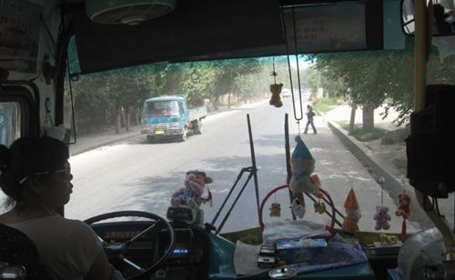 【图】泰安千余名公交司机近半为女性24岁左