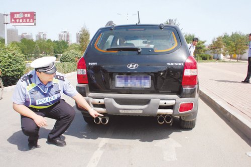 【图】沈阳严查非法改装汽车 镶钻安灯都不行