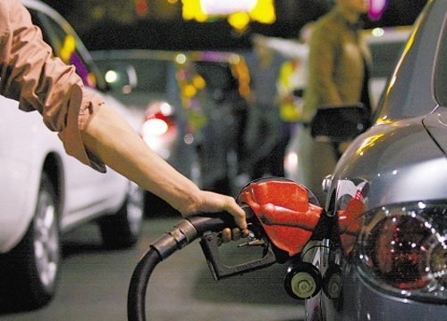 【图】油价涨回四个月前97号汽油又一次破八