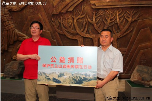 双击插入图片