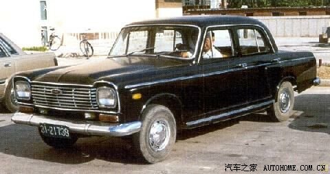 1974年由sh760改进而来,并最终定型投产,1975年上海汽车制造厂形成年