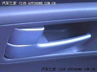 今天,门锁失灵,遥控开不了车锁