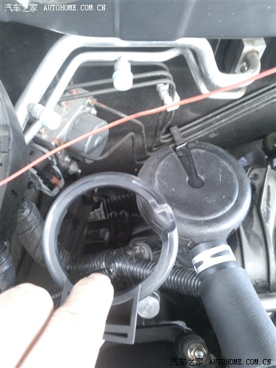 cs<em>35</em>换<em>乳罩</em>全程跟踪图片 更新新旧机油盖对比