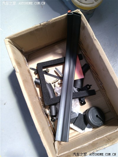 cs<em>35</em>换<em>乳罩</em>全程跟踪图片 更新新旧机油盖对比