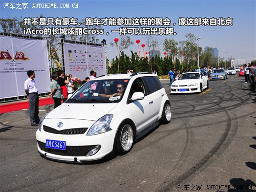 ֮   2011 CROSS 1.5L MT