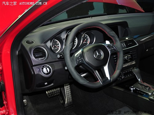 Y YAMG YC(j)AMG 2013 C63 AMG Coupe Black Series