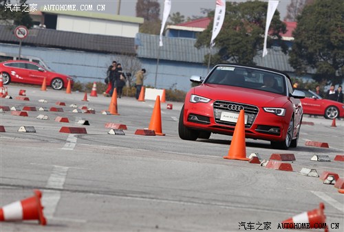 奧迪奧迪RS奧迪RS 52012款 RS 5 Coupe