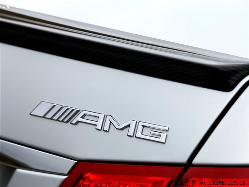 YYAMGYEAMG2012 E63 AMG