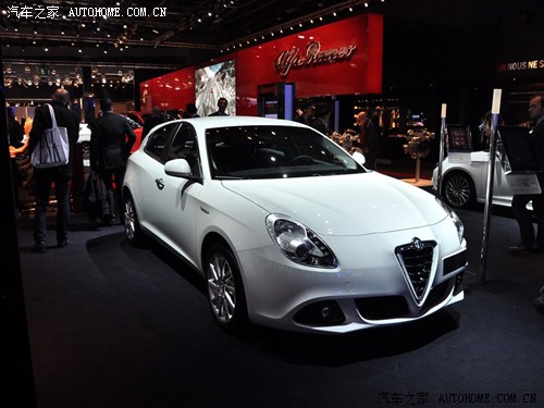 _ܚW _ܚW ALFA Giulietta 2011 