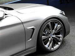 RR(M)R4ϵ2013 Coupe Concept