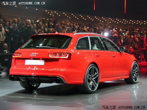 WϊWRSWRS 62013 RS 6 4.0T Avant