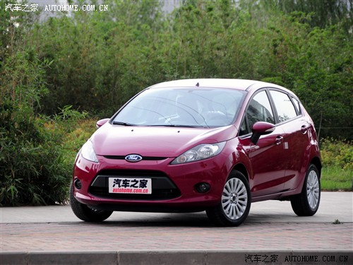 福特 长安福特 嘉年华 2011款 两厢 1.3手动风尚型