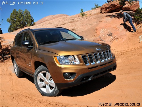 Jeep Jeep ָ 2011 70