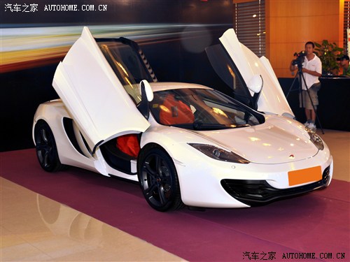 ~P݆ ~P݆ ~P݆MP4-12C 2012 