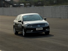  һ- ~v 2012 2.0TSI 