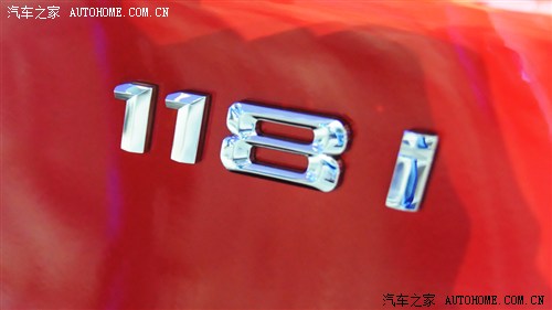 R R(M(jn)) R1ϵ 2012 Sport Line