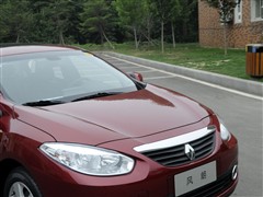 ܇֮ Z LFluence 2011 2.0L A