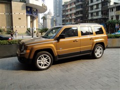 Jeep Jeep ɿ 2011 2.4 70