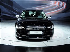 W W(M(jn)) WS8 2013 S8 4.0TFSI quattro