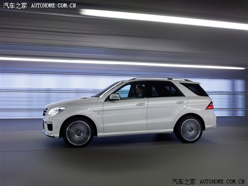 Y Y(M(jn)) YAMG 2012 ML 63 AMG