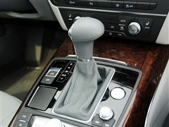 奥迪 一汽奥迪 奥迪a6l 2012款 30 fsi 舒适型