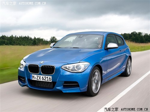 R RM R1ϵM 2013 M135i