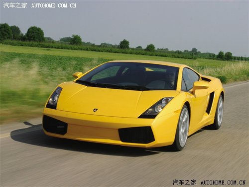 ֮  Gallardo 2004 5.0 MT