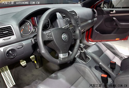 【图】重新演绎德国时尚 评说05款大众新宝来