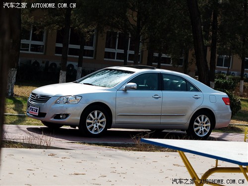 汽车之家 广州丰田 凯美瑞 240V 导航版