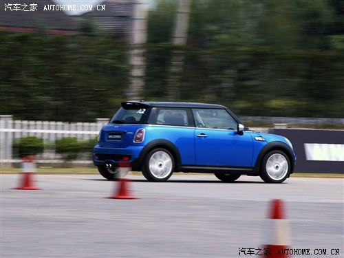 ܇֮  MINI 08 Cooper S