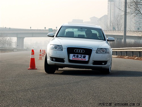 汽车之家 一汽奥迪 奥迪A6L 3.2 FSI尊享型