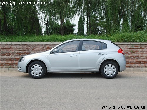 汽车之家 华晨中华 中华骏捷FRV 1.3 MT舒适型