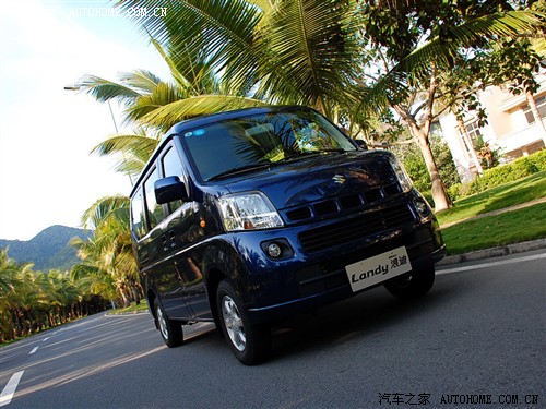 汽车之家 昌河铃木 浪迪 1.4 自动超豪华