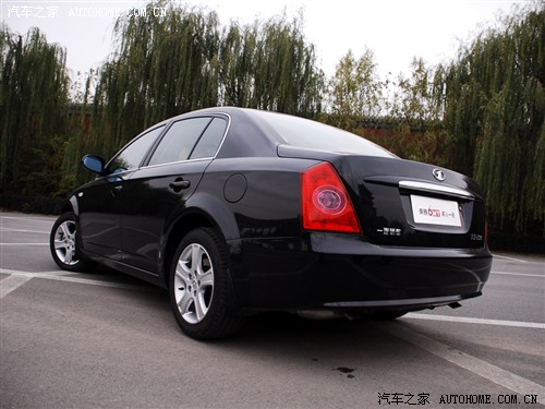 汽车之家 一汽奔腾 奔腾B70 2.0 6MT舒适型