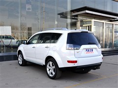 ܇֮ M Outlander 3.0 A