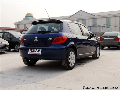 汽车之家 东风标致 标致307 两厢 2.0 自动逸致版